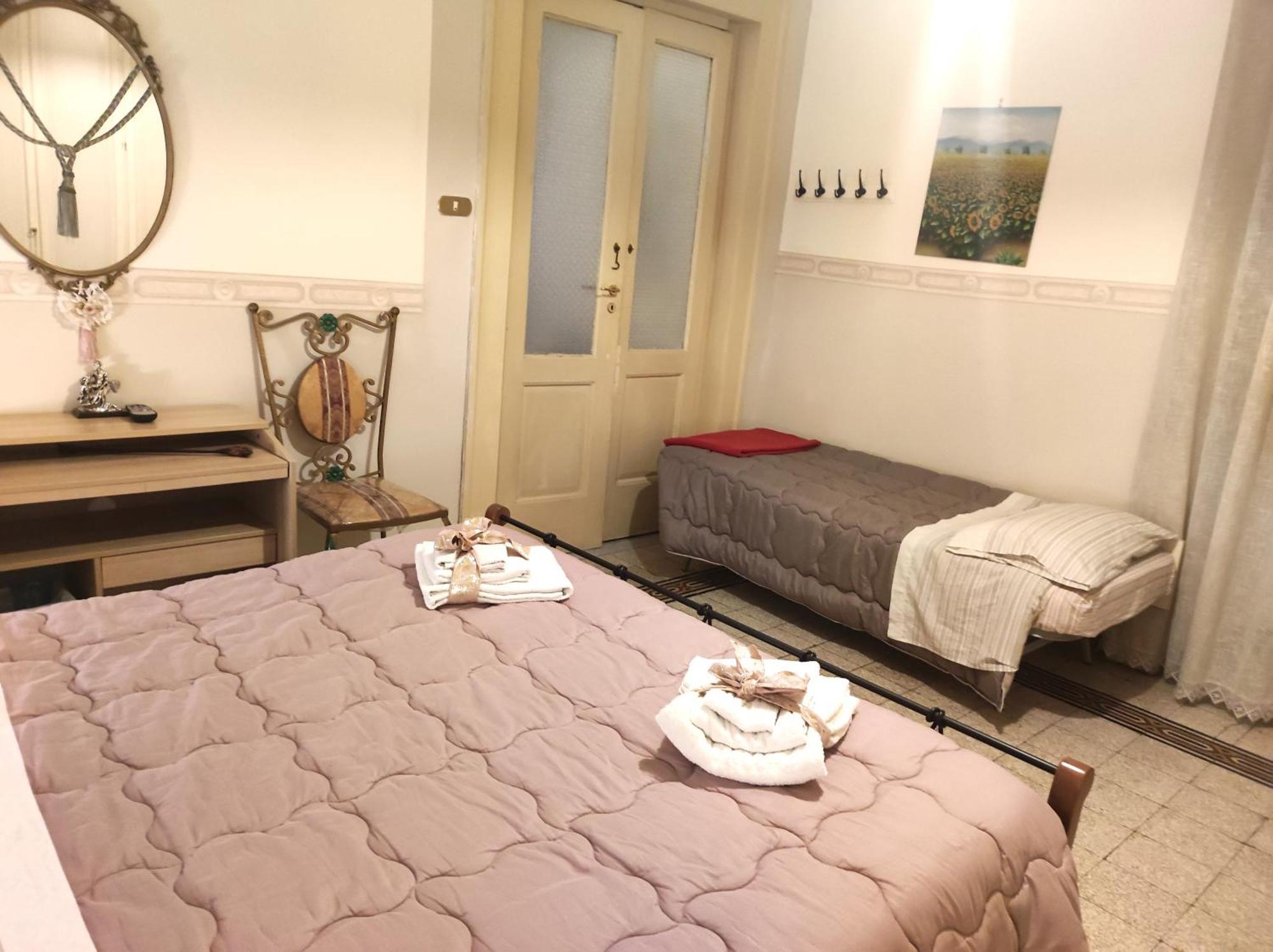 那不勒斯Casa Lillina A Toledo , Near Piazza Del Plebiscito公寓 外观 照片